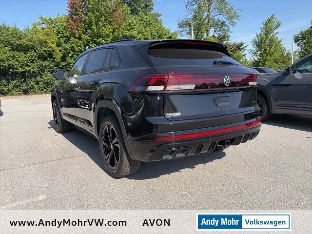 2026 Volkswagen Atlas Cross Sport 2.0T SEL R-Line Black