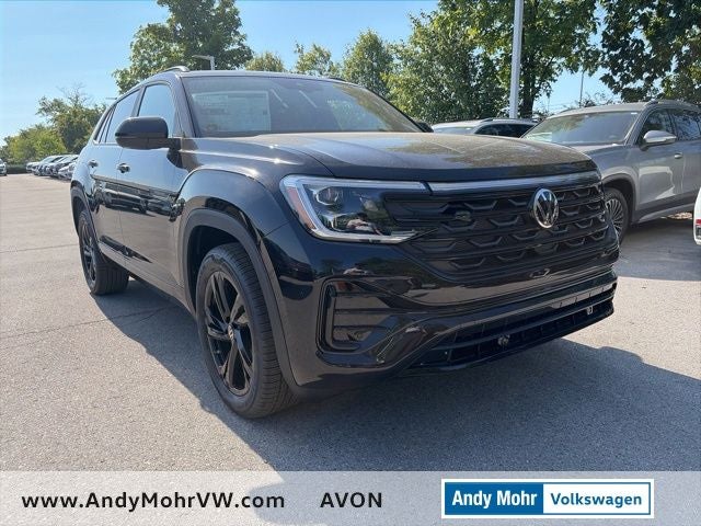2026 Volkswagen Atlas Cross Sport 2.0T SEL R-Line Black