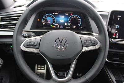 2026 Volkswagen Atlas Cross Sport 2.0T SEL R-Line Black