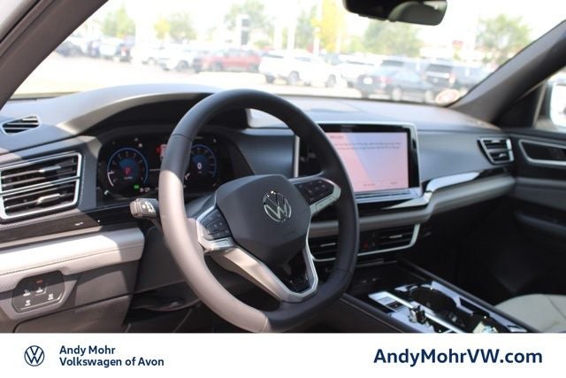 2026 Volkswagen Atlas Cross Sport 2.0T SEL R-Line Black