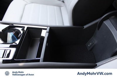 2026 Volkswagen Atlas Cross Sport 2.0T SEL R-Line Black