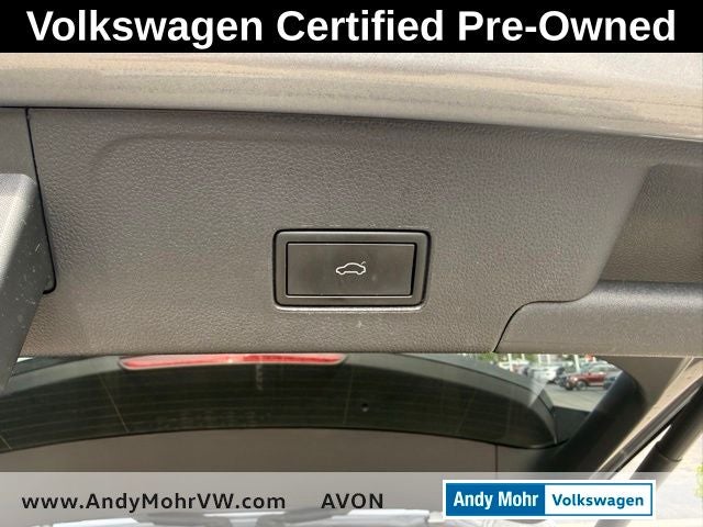 2024 Volkswagen Atlas Cross Sport 2.0T SEL R-Line