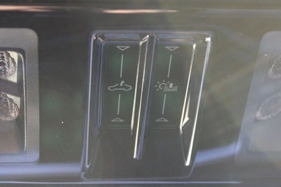 2026 Volkswagen Atlas Cross Sport 2.0T SEL