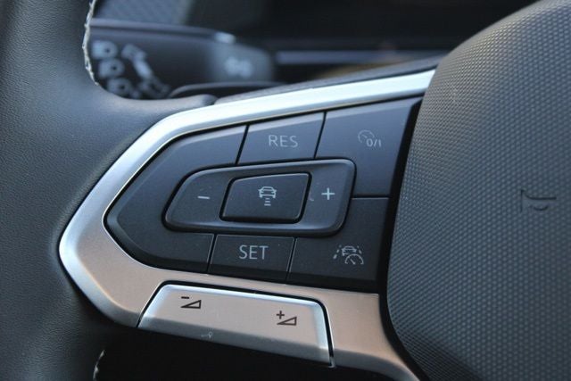 2026 Volkswagen Atlas Cross Sport 2.0T SEL