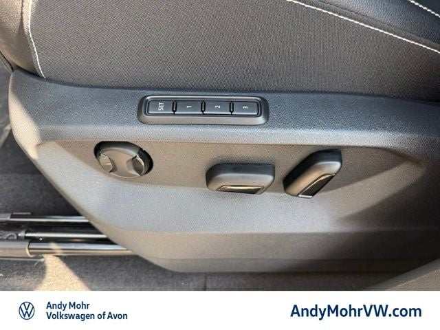 2026 Volkswagen Atlas Cross Sport 2.0T SEL