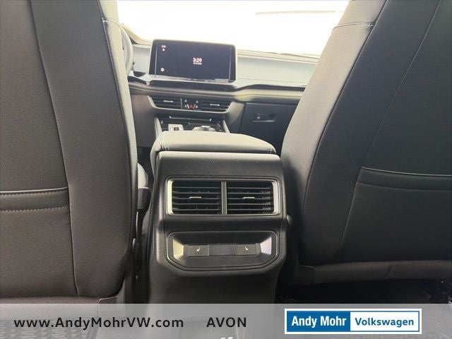 2026 Volkswagen Atlas Cross Sport 2.0T SEL