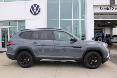 2026 Volkswagen Atlas 2.0T Peak Edition