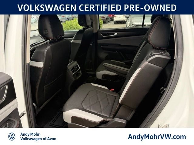 2024 Volkswagen Atlas 2.0T Peak Edition SE w/Technology