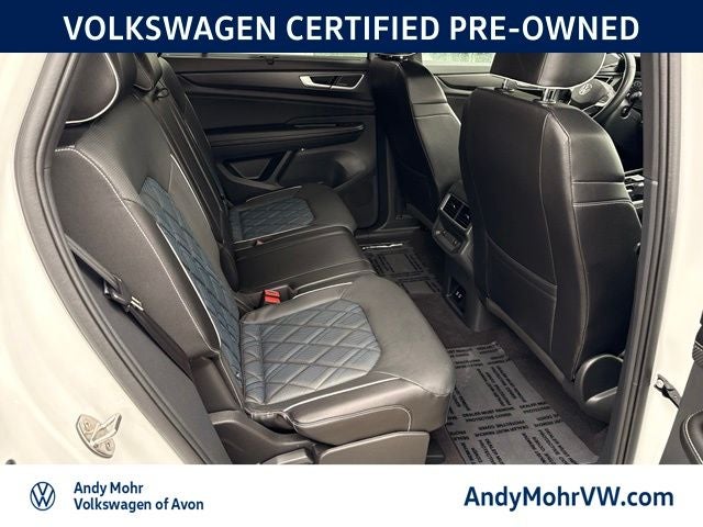 2024 Volkswagen Atlas Cross Sport 2.0T SEL Premium R-Line
