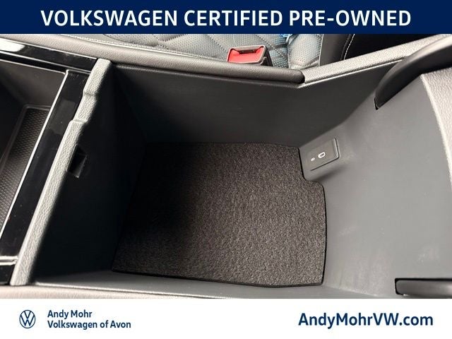 2024 Volkswagen Atlas Cross Sport 2.0T SEL Premium R-Line