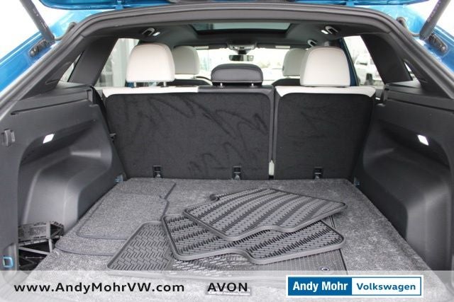 2024 Volkswagen Atlas Cross Sport 2.0T SEL Premium R-Line