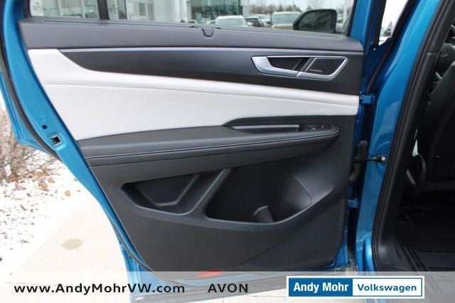 2024 Volkswagen Atlas Cross Sport 2.0T SEL Premium R-Line