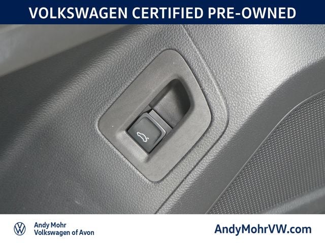 2023 Volkswagen Atlas Cross Sport 3.6L V6 SEL Premium R-Line