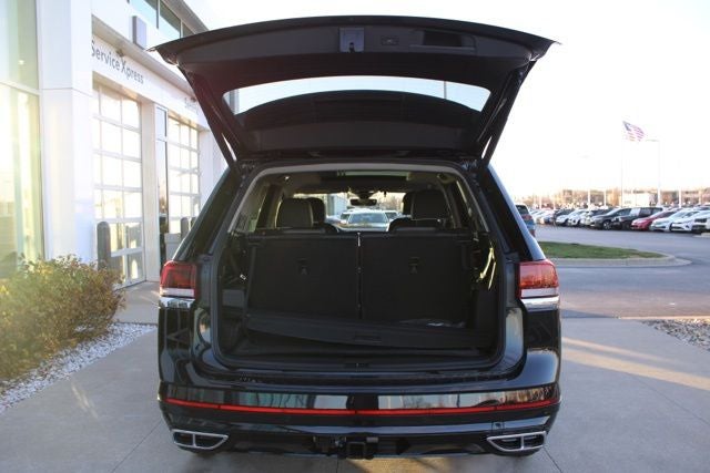 2026 Volkswagen Atlas 2.0T SEL Premium R-Line