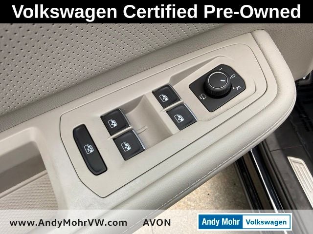 2024 Volkswagen Atlas 2.0T SEL Premium R-Line