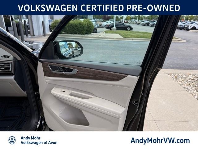 2024 Volkswagen Atlas 2.0T SEL Premium R-Line