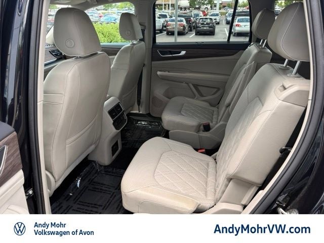 2024 Volkswagen Atlas 2.0T SEL Premium R-Line