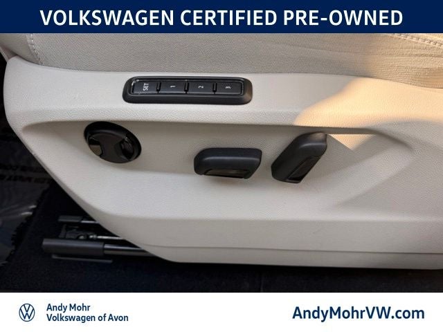 2024 Volkswagen Atlas 2.0T SEL Premium R-Line