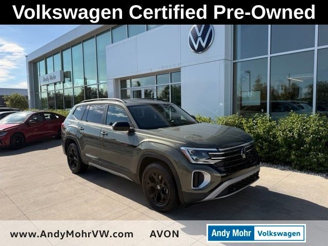 2024 Volkswagen Atlas 2.0T Peak Edition SEL