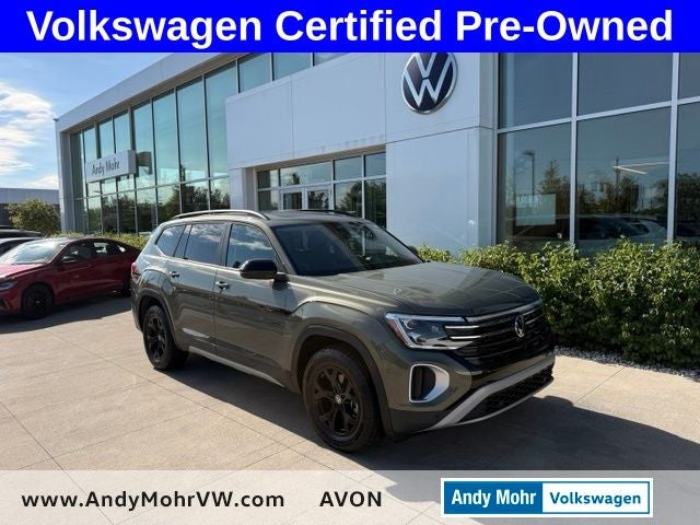 2024 Volkswagen Atlas 2.0T Peak Edition SEL