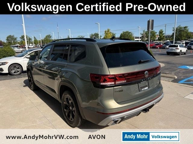 2024 Volkswagen Atlas 2.0T Peak Edition SEL
