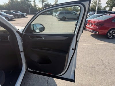 2026 Volkswagen Atlas Cross Sport SE w/Technology