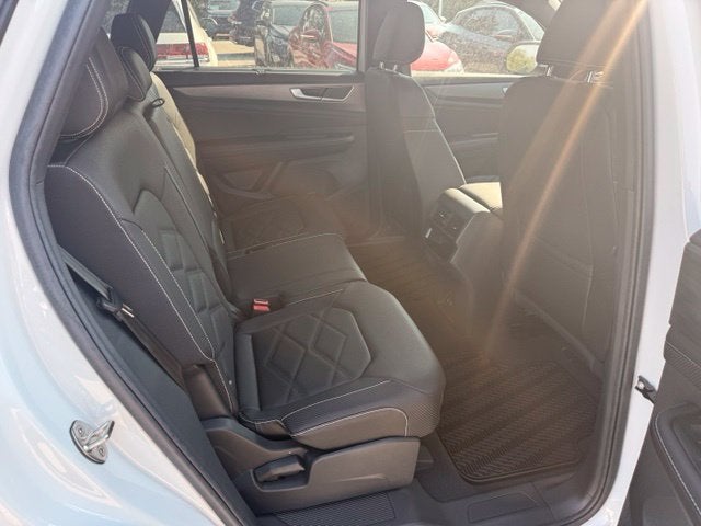 2026 Volkswagen Atlas Cross Sport SE w/Technology