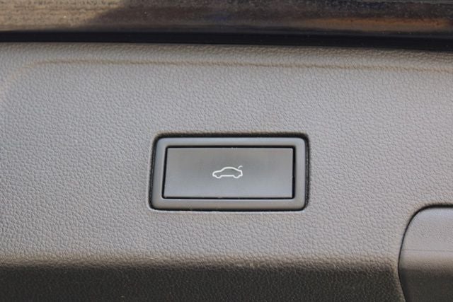 2021 Volkswagen Atlas Cross Sport 2.0T SE w/Technology