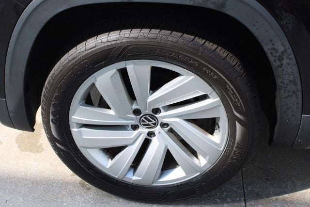 2021 Volkswagen Atlas Cross Sport 2.0T SE w/Technology