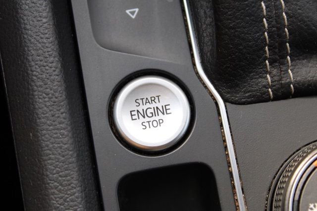 2021 Volkswagen Atlas Cross Sport 2.0T SE w/Technology