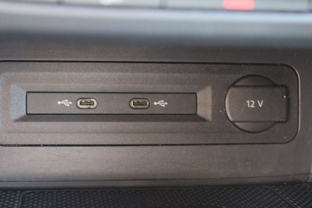 2021 Volkswagen Atlas Cross Sport 2.0T SE w/Technology