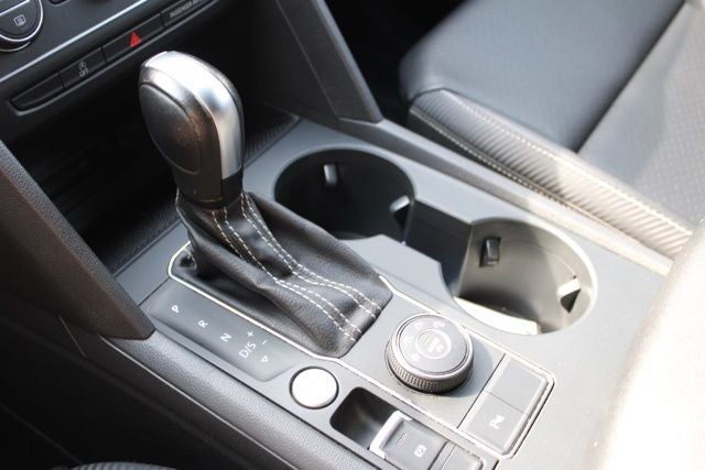 2021 Volkswagen Atlas Cross Sport 2.0T SE w/Technology