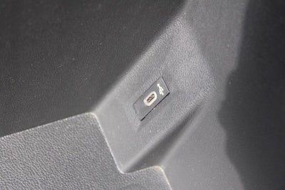 2021 Volkswagen Atlas Cross Sport 2.0T SE w/Technology