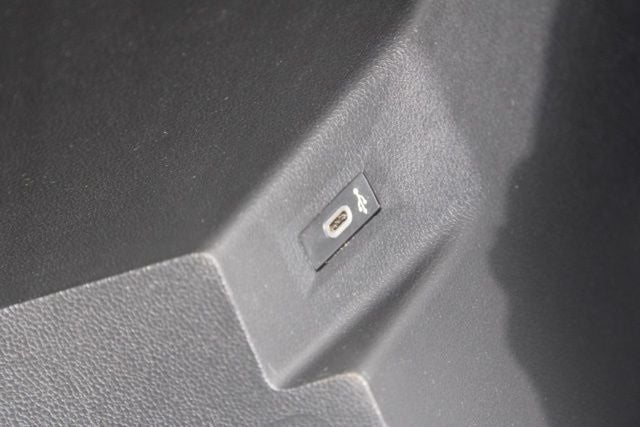 2021 Volkswagen Atlas Cross Sport 2.0T SE w/Technology