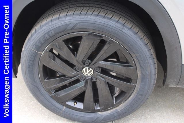 2022 Volkswagen Atlas Cross Sport 3.6L V6 SE w/Technology