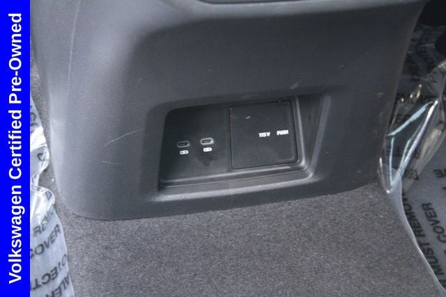 2025 Volkswagen Atlas Cross Sport 2.0T SE w/Technology