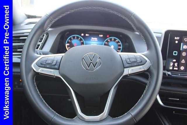 2025 Volkswagen Atlas Cross Sport 2.0T SE w/Technology