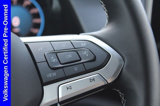 2025 Volkswagen Atlas Cross Sport 2.0T SE w/Technology