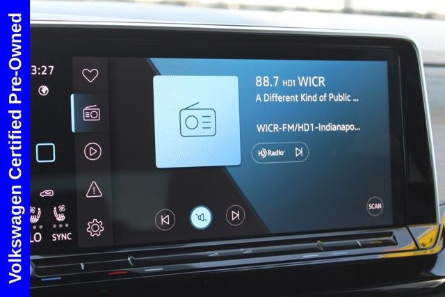 2025 Volkswagen Atlas Cross Sport 2.0T SE w/Technology