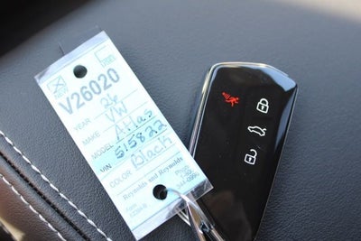 2026 Volkswagen Atlas 2.0T SE