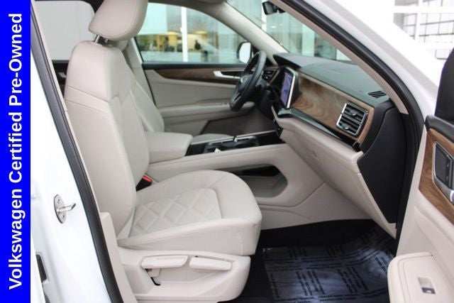 2024 Volkswagen Atlas 2.0T SE