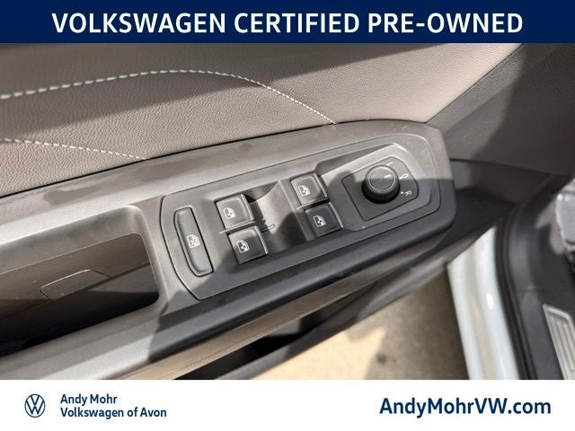 2023 Volkswagen Atlas Cross Sport 2.0T SEL R-Line