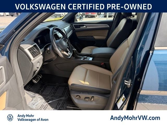 2023 Volkswagen Atlas Cross Sport 2.0T SEL R-Line Black