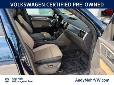 2023 Volkswagen Atlas Cross Sport 2.0T SEL R-Line Black