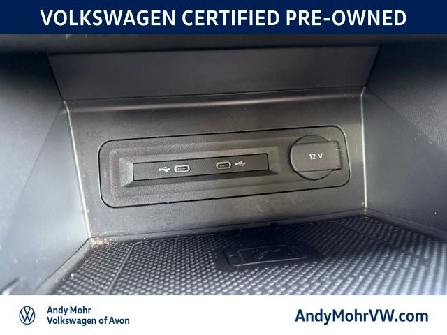2023 Volkswagen Atlas Cross Sport 2.0T SEL R-Line Black