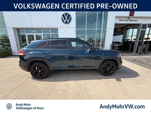 2023 Volkswagen Atlas Cross Sport 2.0T SEL R-Line Black