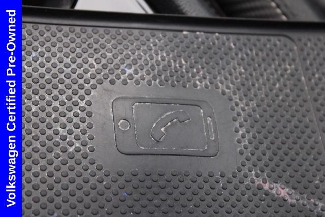 2022 Volkswagen Atlas Cross Sport 3.6L V6 SEL R-Line