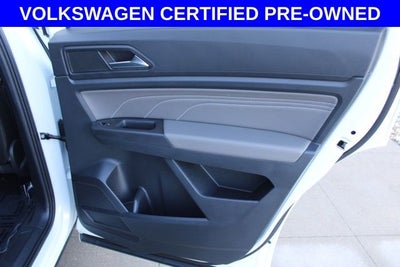 2023 Volkswagen Atlas Cross Sport 3.6L V6 SEL R-Line