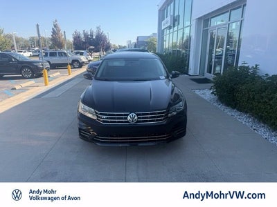 2018 Volkswagen Passat 2.0T R-Line