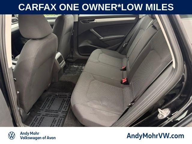 2016 Volkswagen Passat 1.8T S